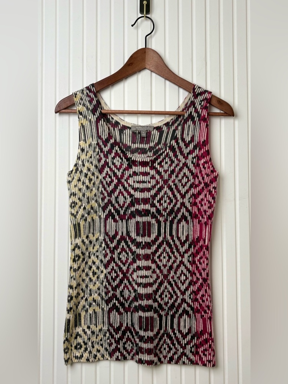 Neiman Marcus Womens 100% Cashmere Sleeveless Top Quiet Luxury Old Money